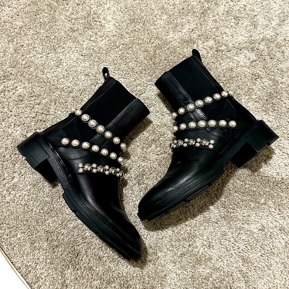 Zara Pearl Wrapped Boots
